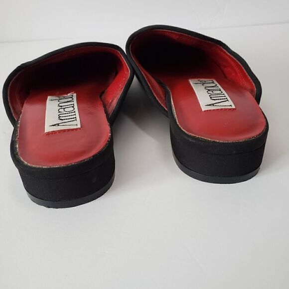 AMANDA RED HAT SOCIETY BLACK SLIP ON SLIDES WITH HAT DECORATION SIZE 7M - Picture 3 of 8